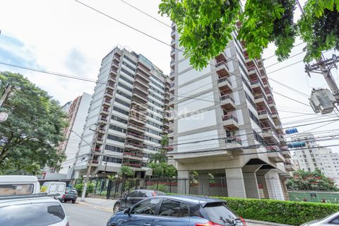 Image 32 - 1032152