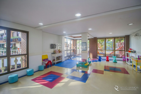 Image 30 - 107162