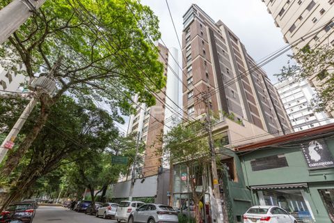 Image 11 - 924751