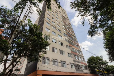Image 11 - 941818