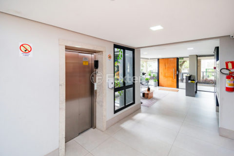Image 34 - 304790