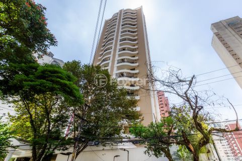 Image 82 - 854047