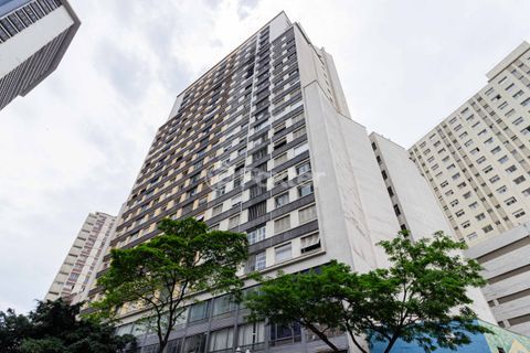 Image 12 - 937211