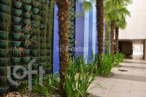 Image 41 - 1033444