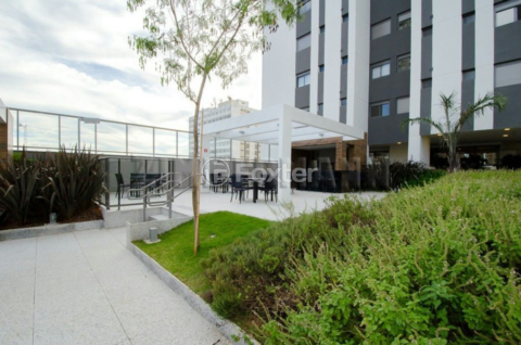 Image 98 - 1033444