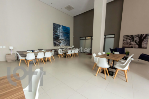 Image 40 - 1033444
