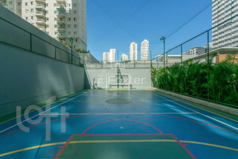 Image 37 - 1033444