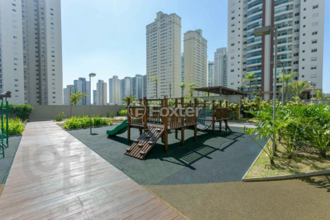 Image 81 - 1033444