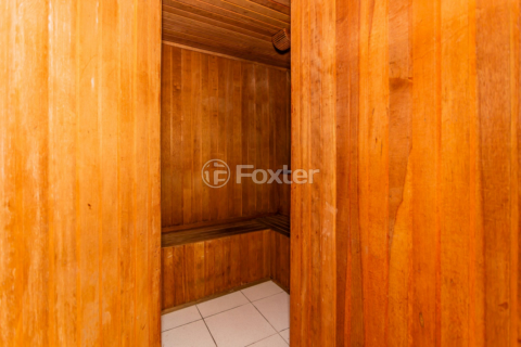 Image 43 - 1002941