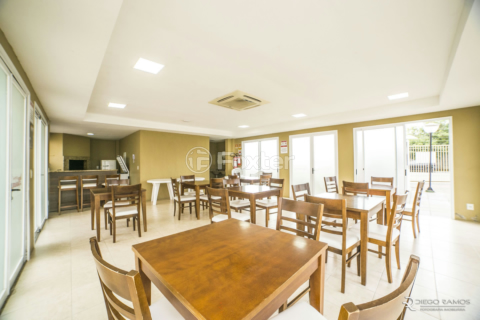 Image 79 - 1013900