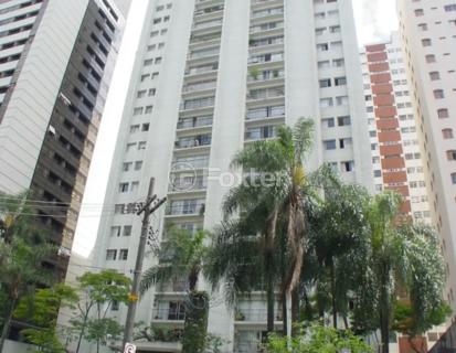 Image 15 - 1038914