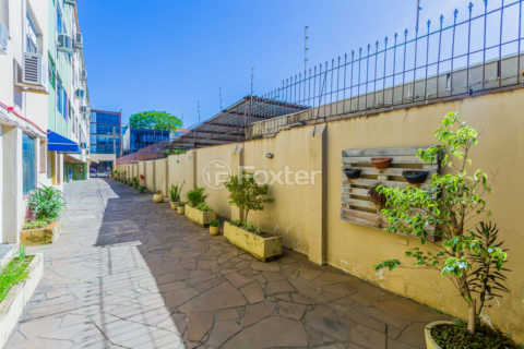Image 31 - 1028518