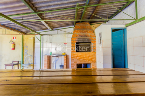 Image 40 - 1028518