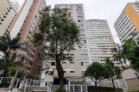 Image 0 - 1040017