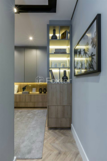 Image 22 - 999183