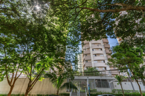 Image 27 - 541070