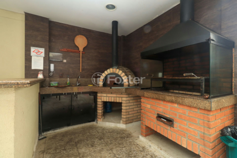 Image 31 - 1002825