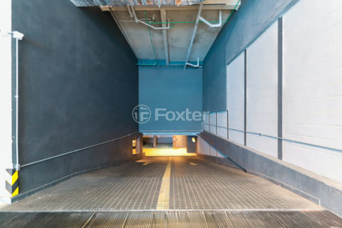 Image 92 - 1035460