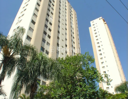 Image 7 - 851773
