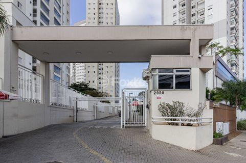 Image 45 - 972865