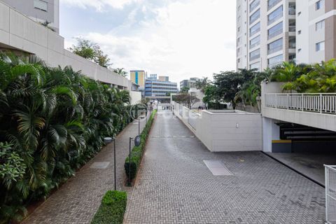 Image 52 - 972865