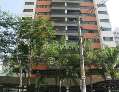 Image 42 - 1032599