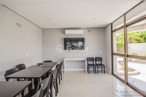 Image 32 - 870460