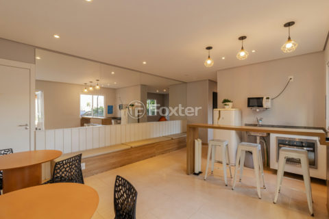 Image 37 - 1012021