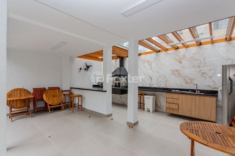 Image 33 - 1021309