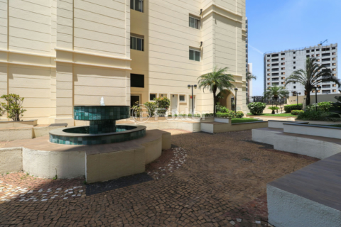 Image 27 - 984277