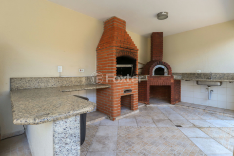 Image 30 - 984277