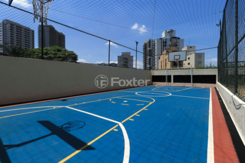 Image 31 - 984277
