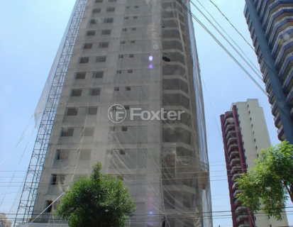 Image 21 - 983084