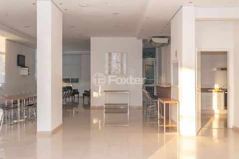 Image 30 - 1016293