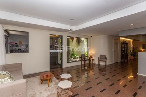 Image 25 - 852466