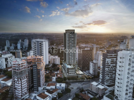 Image 17 - 877810