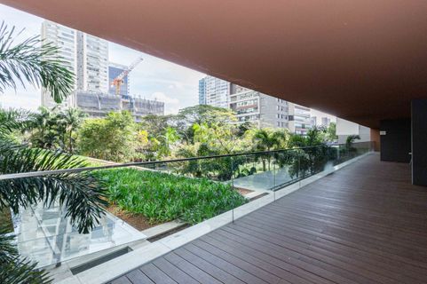 Image 14 - 1023843