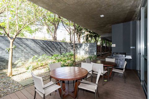 Image 35 - 1023843