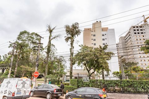 Image 28 - 392605