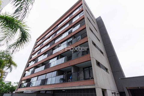 Image 17 - 825614