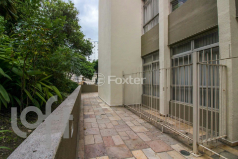 Image 21 - 334680