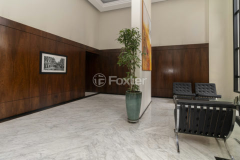Image 49 - 1037646