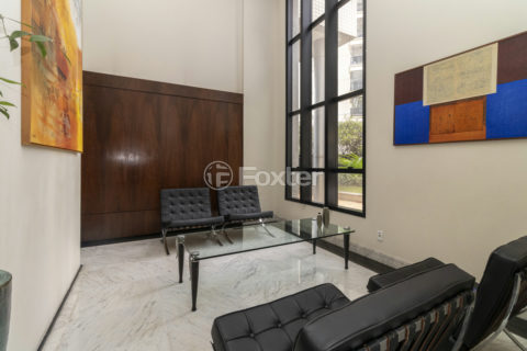 Image 47 - 1037646