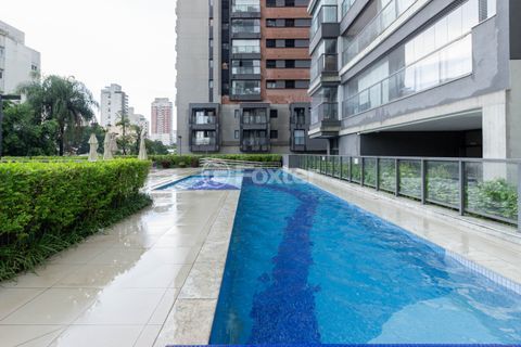 Image 33 - 1016172