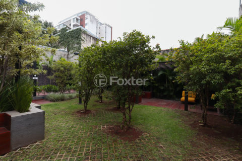 Image 35 - 1010764
