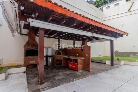 Image 18 - 898766