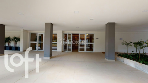 Image 77 - 1028789