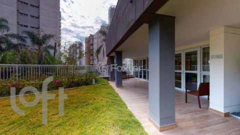 Image 75 - 1028789