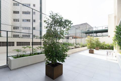 Image 30 - 960102