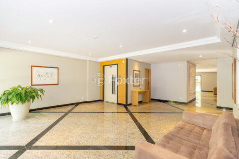 Image 56 - 1032747